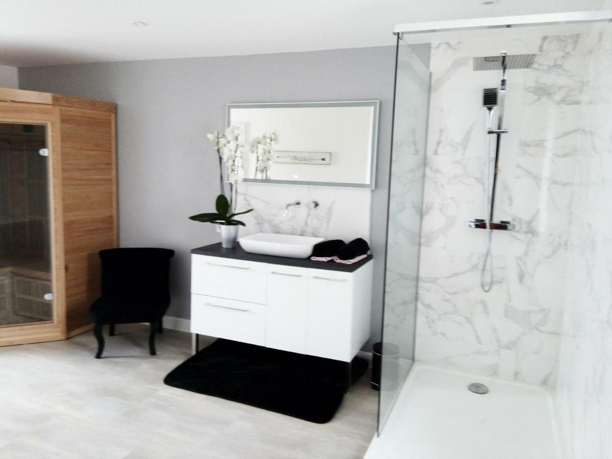 Apartment La Pause Romantique Dole